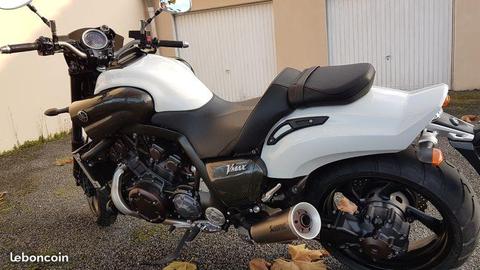 Yamaha vmax 1700