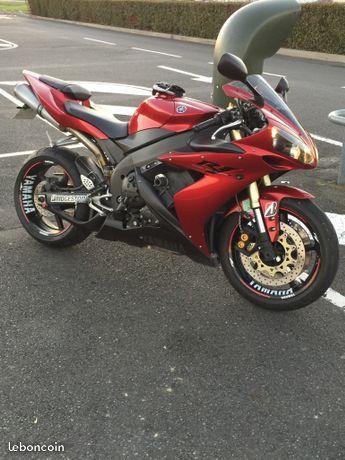 Yamaha r1