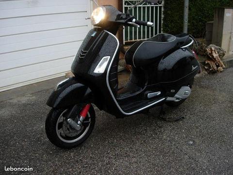 Scooter vespa gts super sport 125 ABS mai 2017