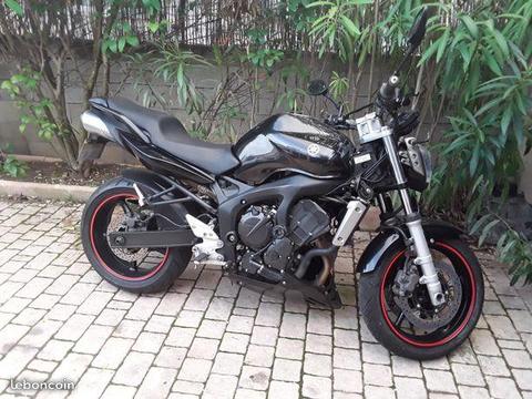 Magnifique yamaha fz6