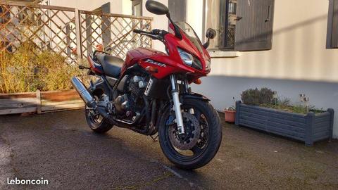 600 FZS Fazer
