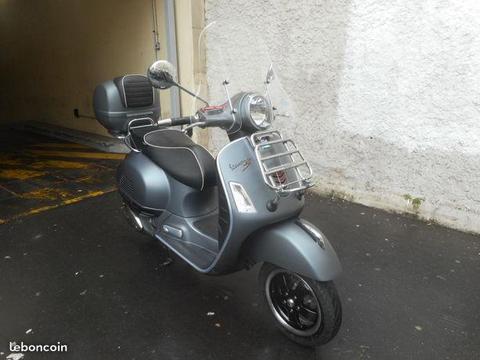 Vespa GTS 300 ABS 2016 EQUIPE