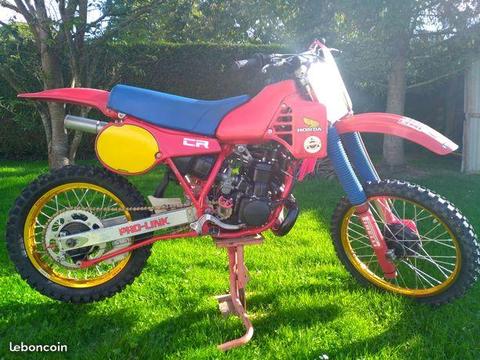 MOTO CROSS Honda CR 250