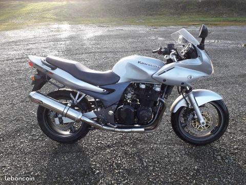 Kawasaki zr7 s 2001