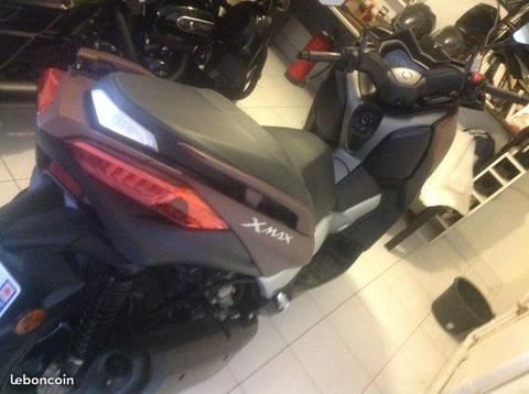 Yamaha X-MAX 300 ABS