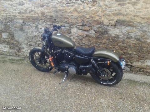 Harley Iron 883