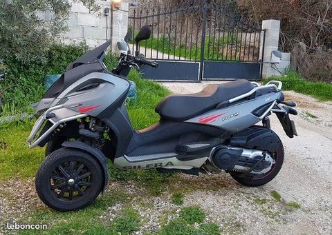 Scooter 3 roues GILERA FUOCO 500LT
