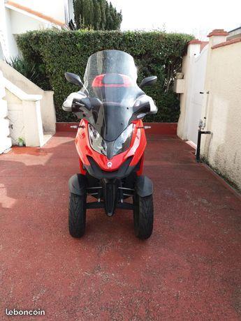 QUADRO 4 roues 1ère main en parfait état