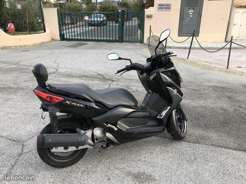 Yamaha xmax 125