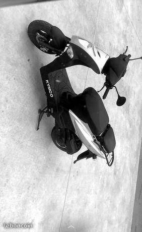 Kymco 1800 km 2016 cote 1614 euro vand