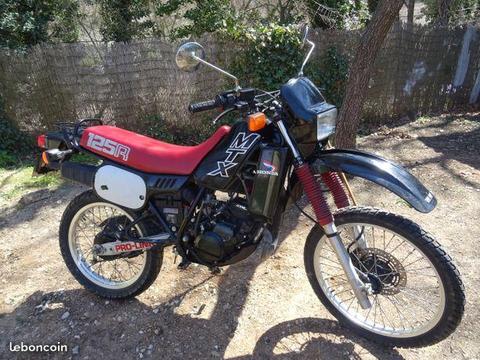 Moto 125 HONDA MTX
