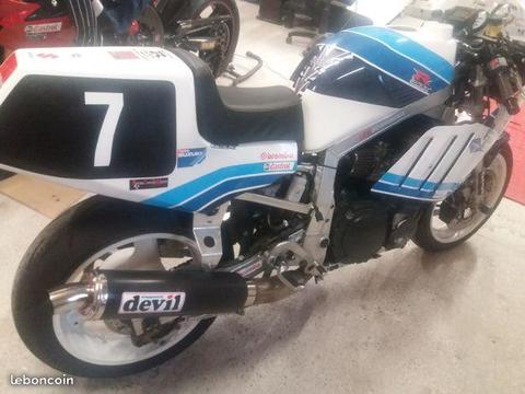 Suzuki 1100 gsxr 1988 piste/route