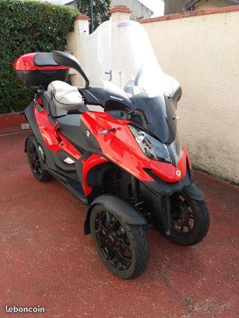 QUADRO 4 roues 1ère main en parfait état