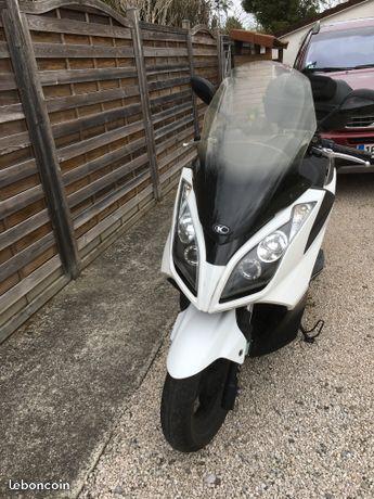 Scooter kymco dink street 300 abs