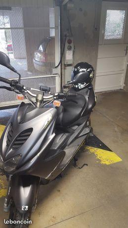 Mbk Nitro naked noir mat