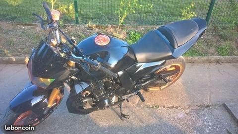 Z 1000