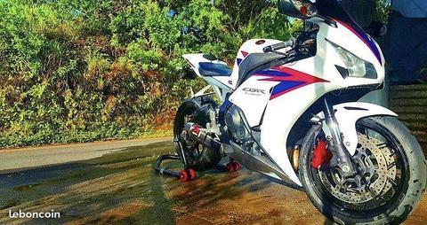 Honda CBR