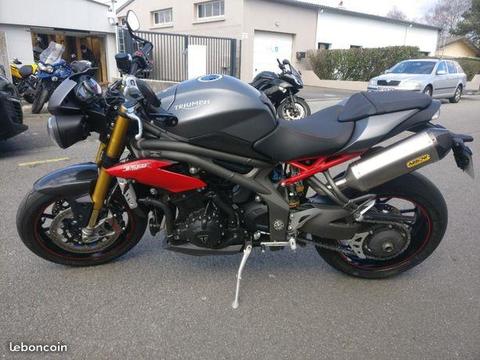 Triumph Speed Triple R 1050 cm3