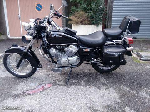 Honda Shadow VT 125