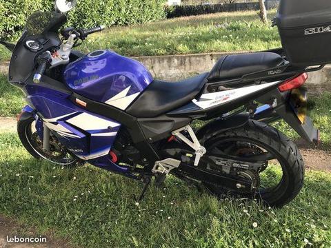 Daelim roadsport 125 R