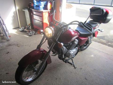 Superbe HONDA 125 SHADOW