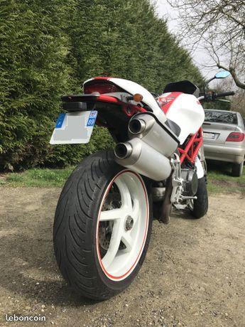Ducati monster s2r 800