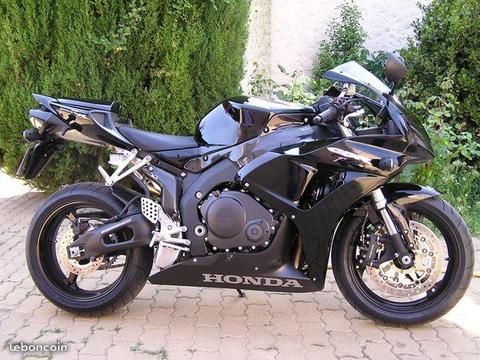 Honda cbr 1000 rr