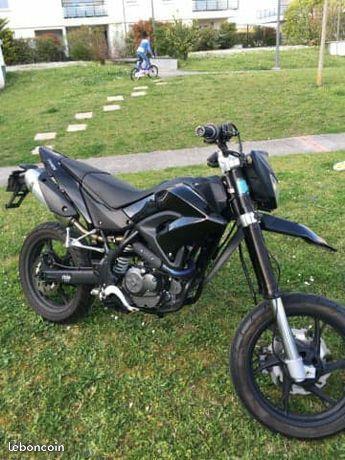 Moto KSR TW 125