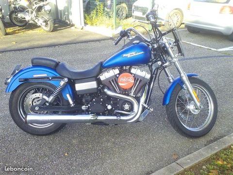 HARLEY DAVIDSON Street Bob FXDB