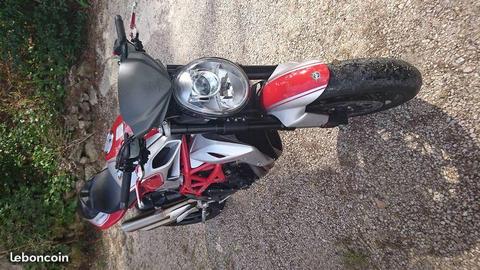 mv agusta brutale 1090rr 2012 pour piste