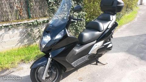 Scooter Honda Silver Wing 600 ABS