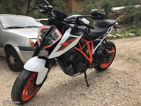 Ktm superduke 1290 r neuve 400km