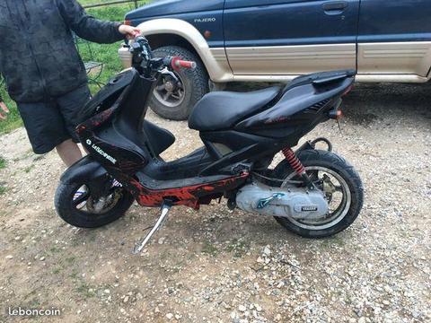 Yamaha Nitro 50cc