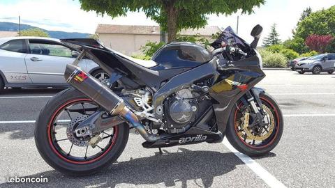Aprilia RSV4