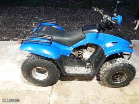Quad kymco150 cc en bonne état homologué