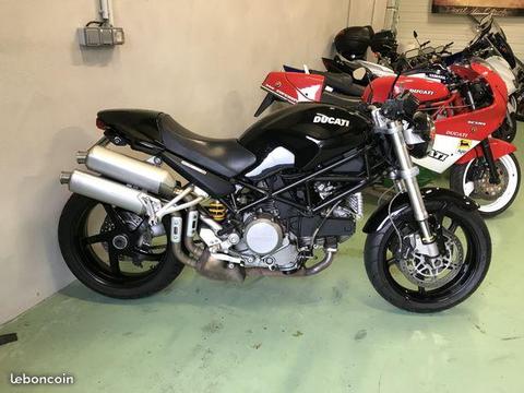 Ducati Monster S2R 800