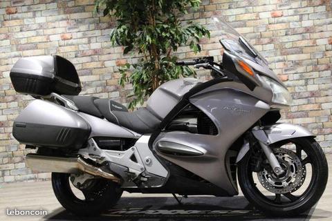 Honda 1300 PAN EUROPEAN de 2002 - Révisé et