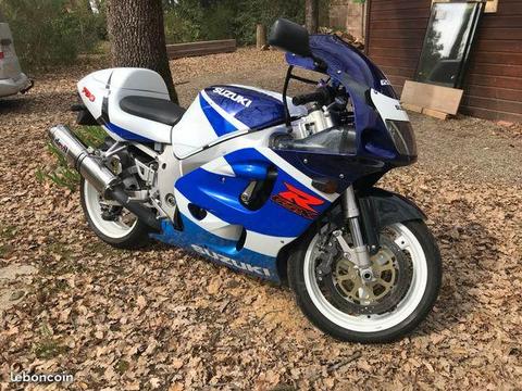 Gsxr 750 srad