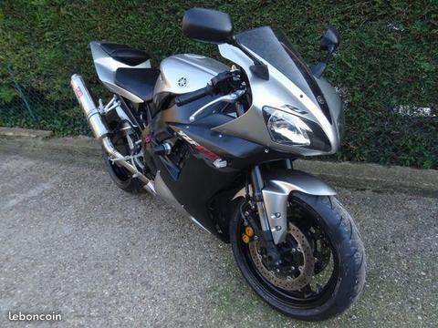 Yamaha r1 (echange possible)