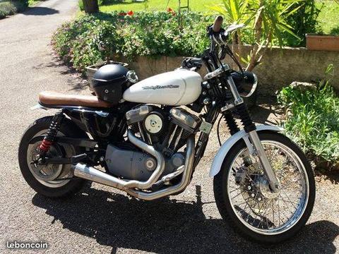 Harley Sportster 883 Modifiée