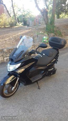 Scooter 500 kymco
