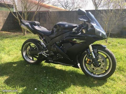 R1 2005 25000km