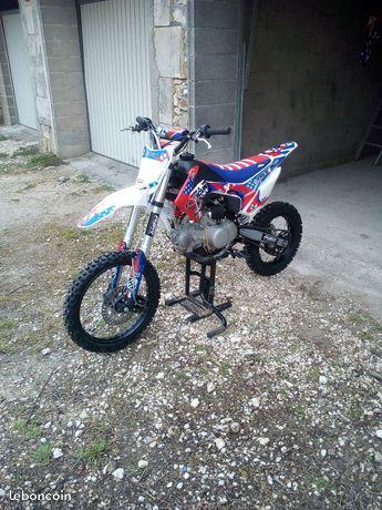 Dirt bike 140cc