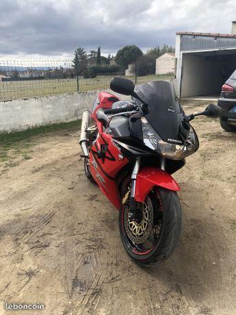 Cbr 954 rr en full