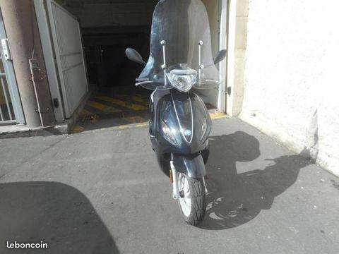Piaggio FLY 50 4T 12/2017 MOD 2018 EQUIPE