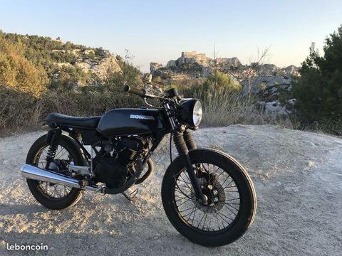 HONDA CB 125 Twin Brat Style Café Racer