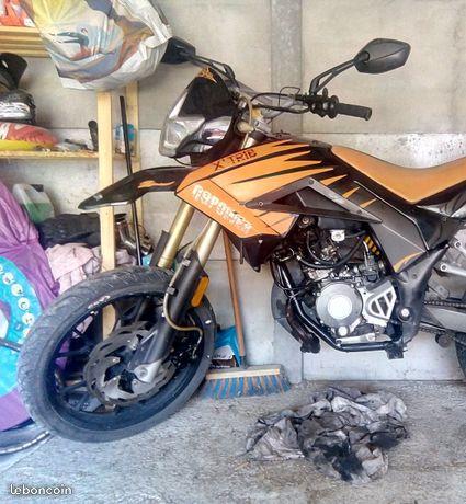 Moto 50