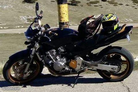 Moto 600 hornet