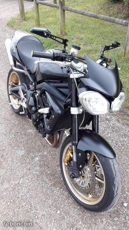 Triumph Street Triple R Leovince