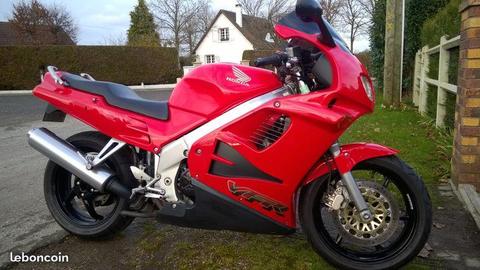 Honda vfr rc 36-2 1996 76200km tbe